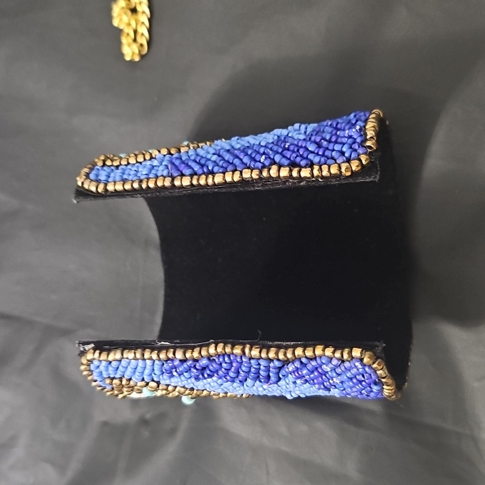 Beaded Blue and Gold Clutch With Matching Earring and Cuff - Picture 8 of 9